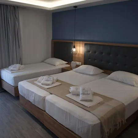 Aegean Blue & Λεπτοκαρυά